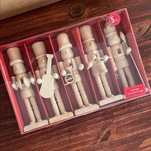 Wooden Nutcracker Toy Craft Set - Natural Finish, Can Be painted or Stained